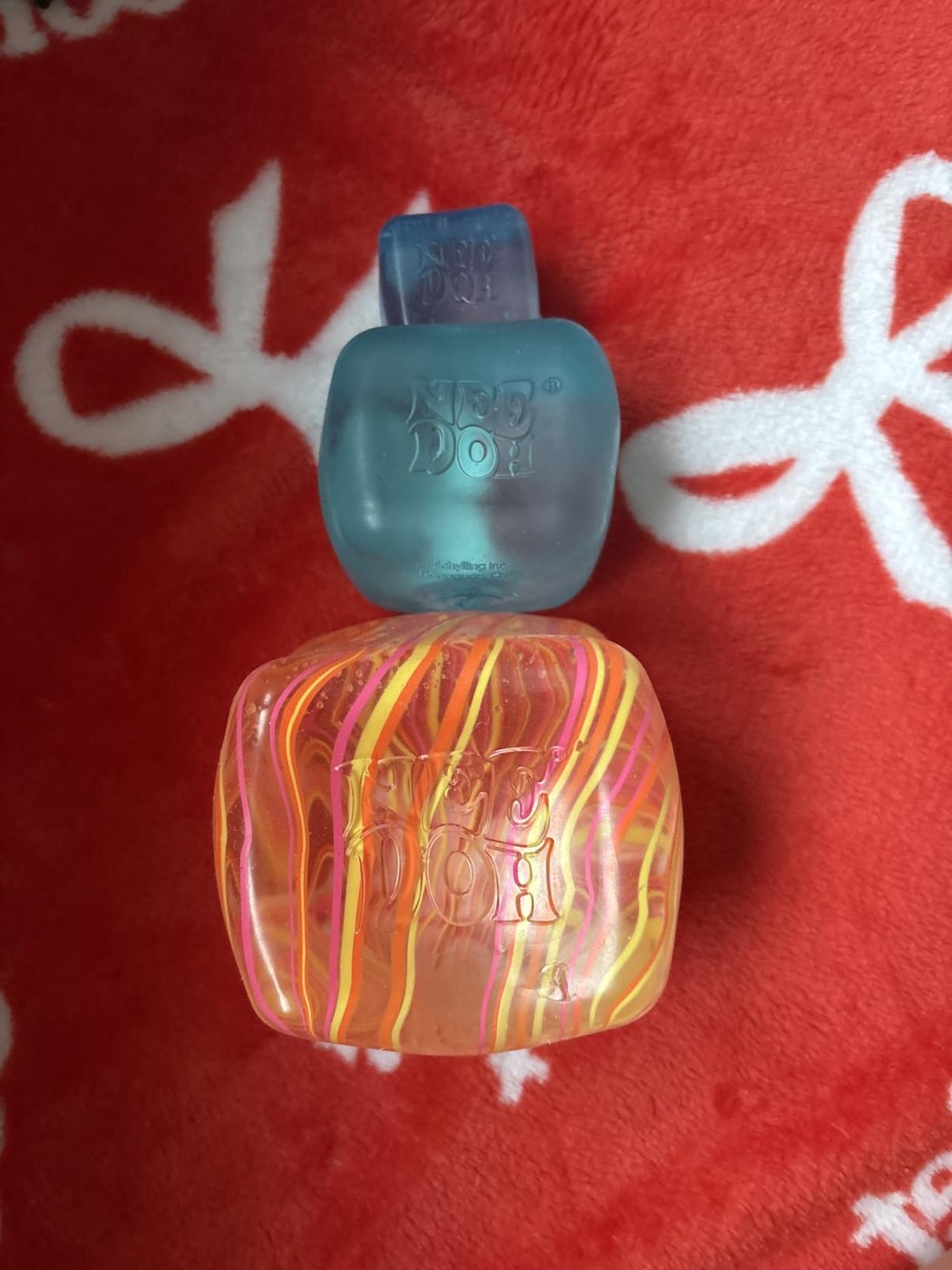 NeeDoh Classic Groovy Glob customer-style review image